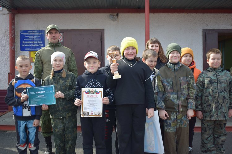 «Зарница 2.0» зажгла сердца  юных патриотов Крапивинского округа!